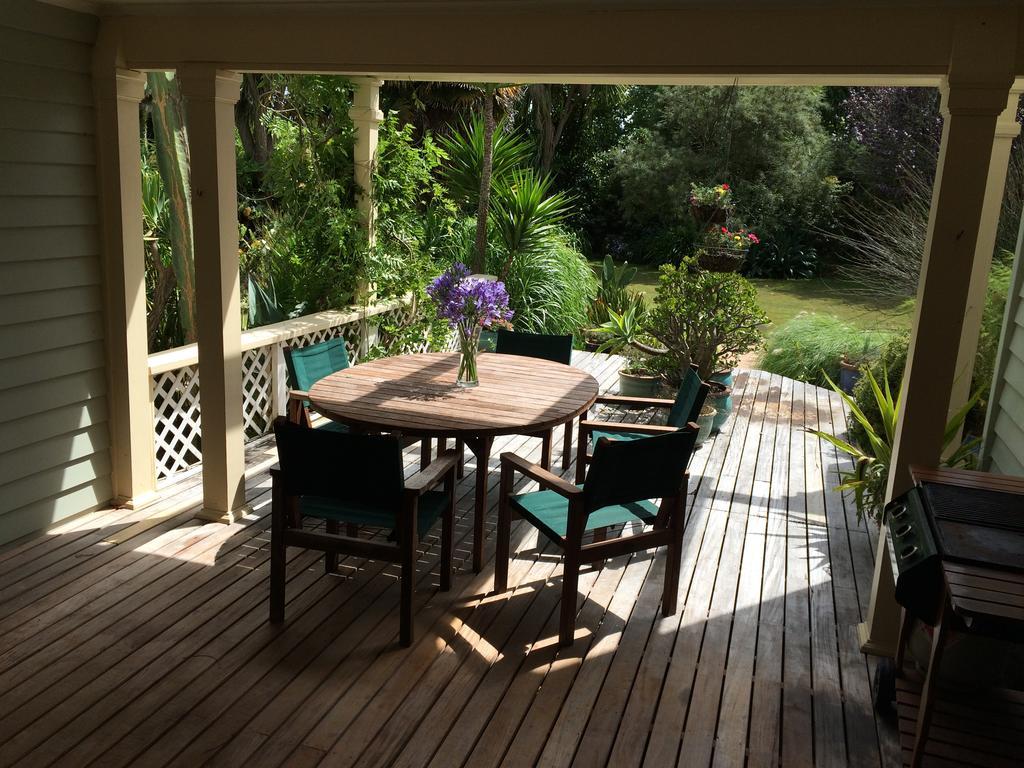 English Cherry Tree Manor Tamahere Exterior foto